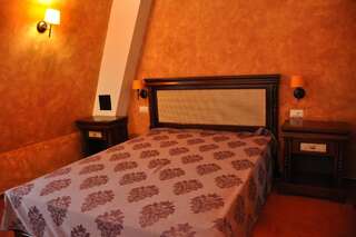 Отель Vigo Grand Hotel Плоешти Двухместный номер с 1 кроватью или 2 отдельными кроватями-2